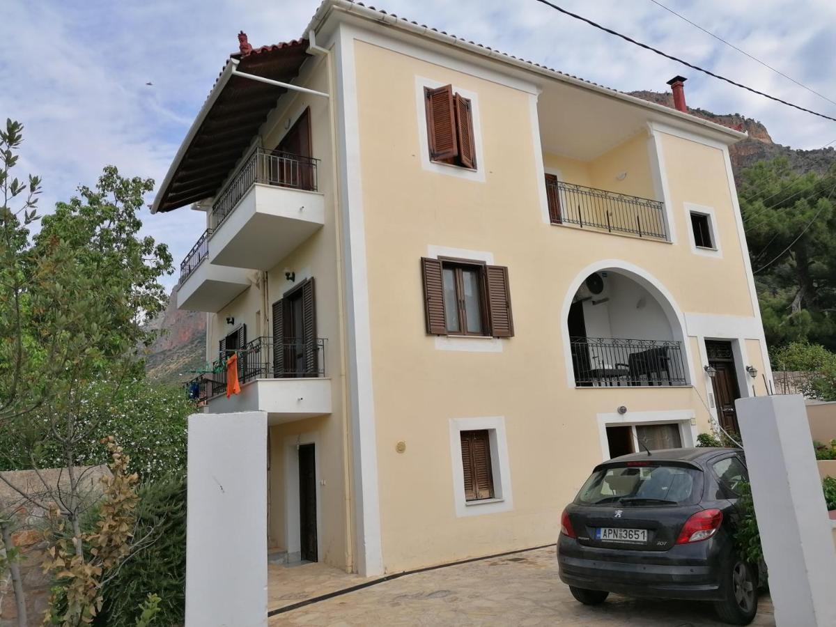 Apartment Theodoros Leonídion Zewnętrze zdjęcie