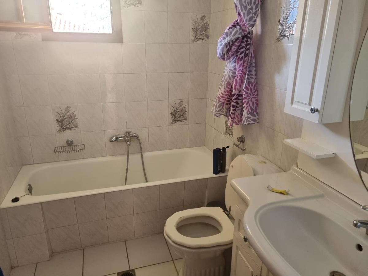 Apartment Theodoros Leonídion Zewnętrze zdjęcie